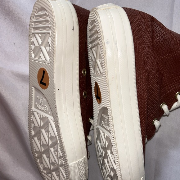 Converse Chuck Taylor Gemma Exotics high top shoes brown size 7 faux snake skin - Picture 8 of 9